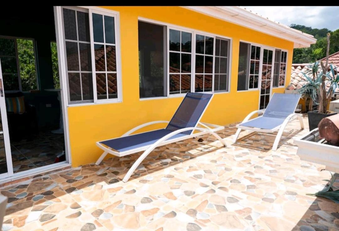 Yellow Summer Villa Mammee Bay Exterior photo